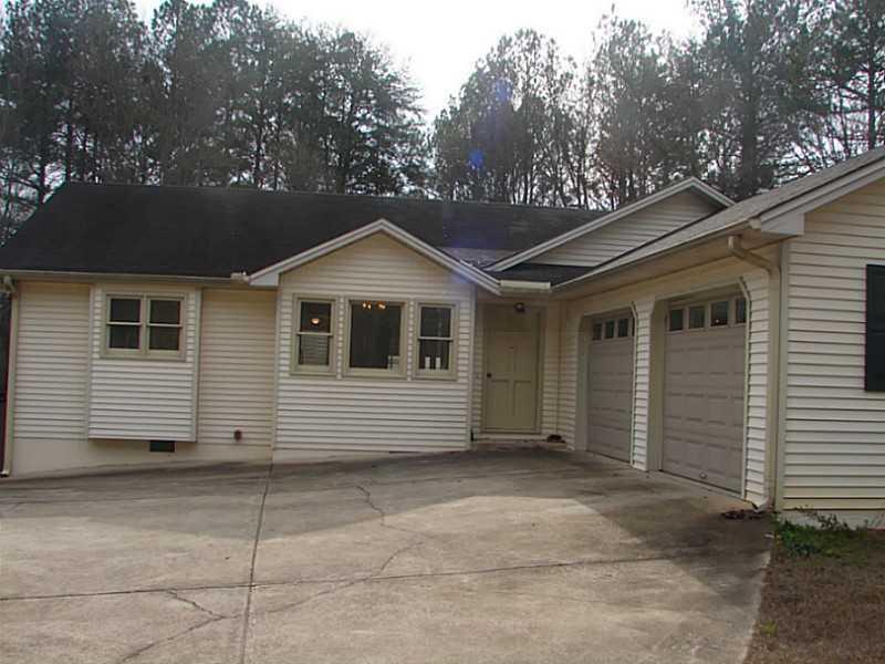 257 Hampton Ln., Ball Ground, GA 30107