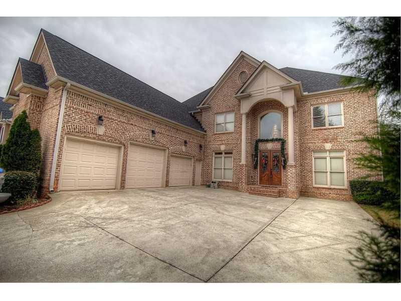 105 Woodlake Dr., Alpharetta, GA 30004