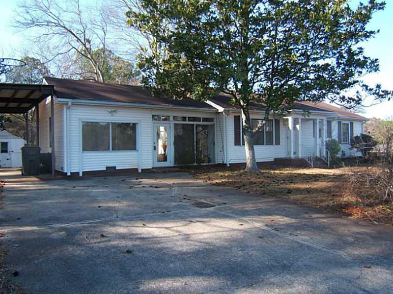 1369 Amy Ln., Marietta, GA 30008