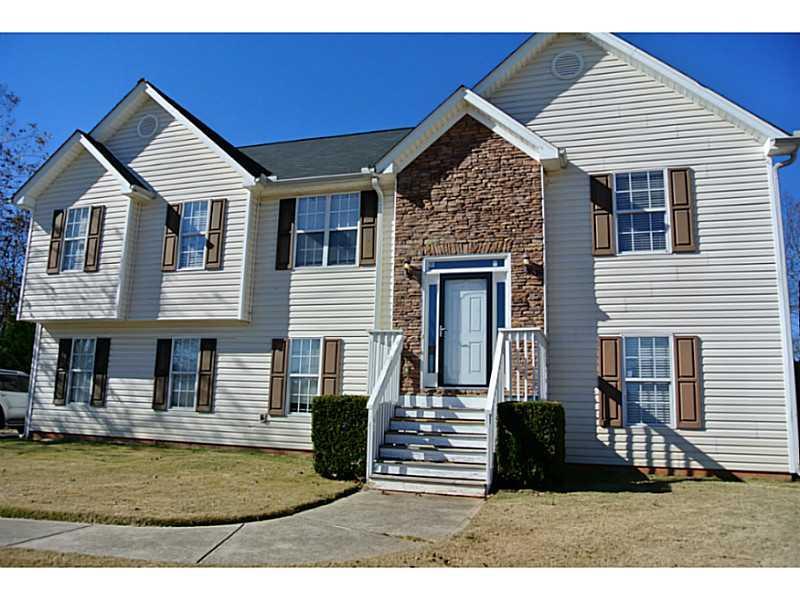 8640 Camberley Way, Gainesville, GA 30506