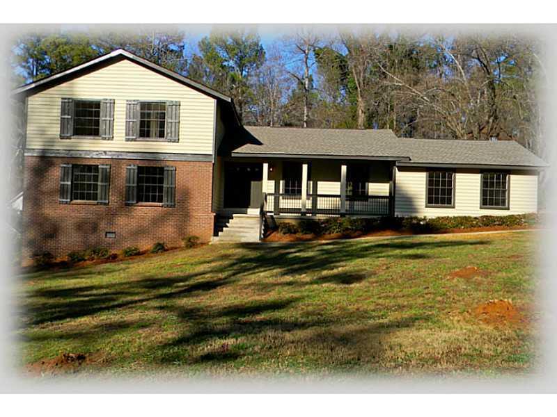 9630 Pine Thicket Way, Roswell, GA 30075