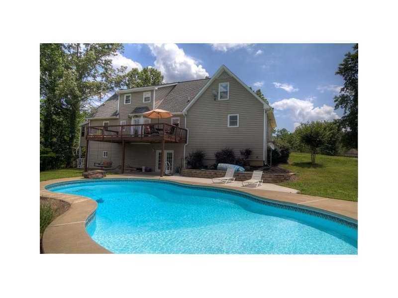 754 Flatbottom Rd., Ball Ground, GA 30107