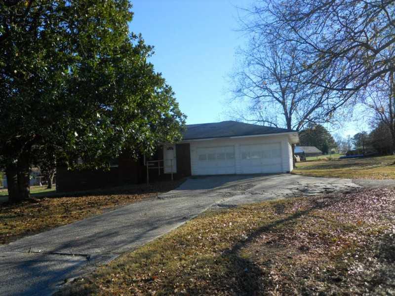 5831 Angham Rd., Hiram, GA 30141