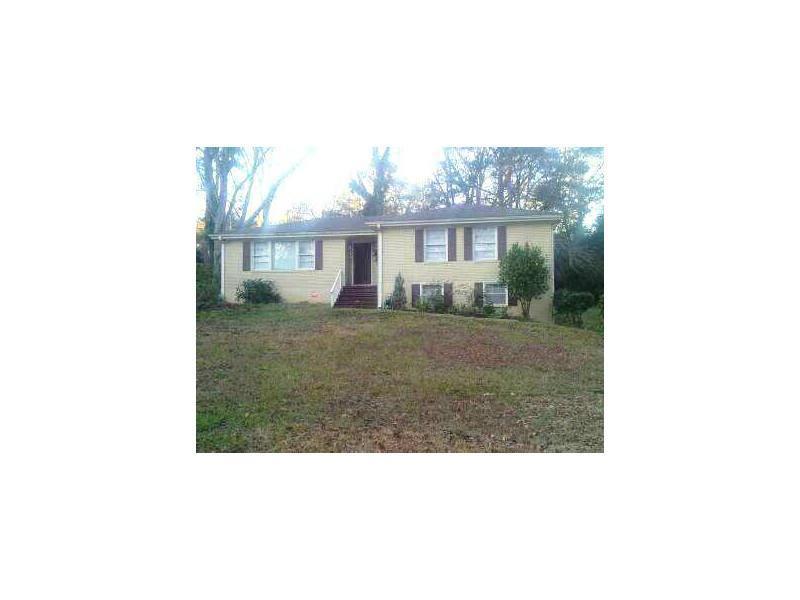 1916 Mary Lou Ln., Atlanta, GA 30316