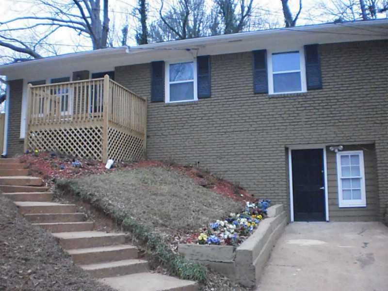 2466 SE Bouldercliff Way, Atlanta, GA 30316