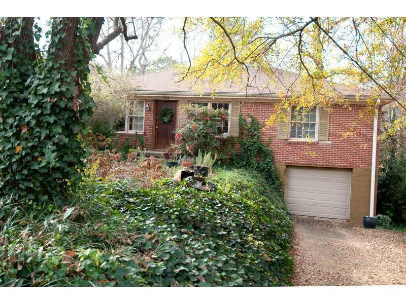 1225 Walker Dr., Decatur, GA 30030