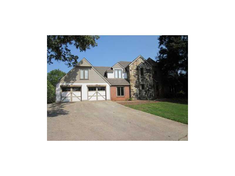 104 Angela Ct., Woodstock, GA 30188