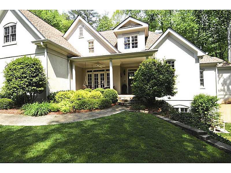 5530 Long Island Dr., Atlanta, GA 30327