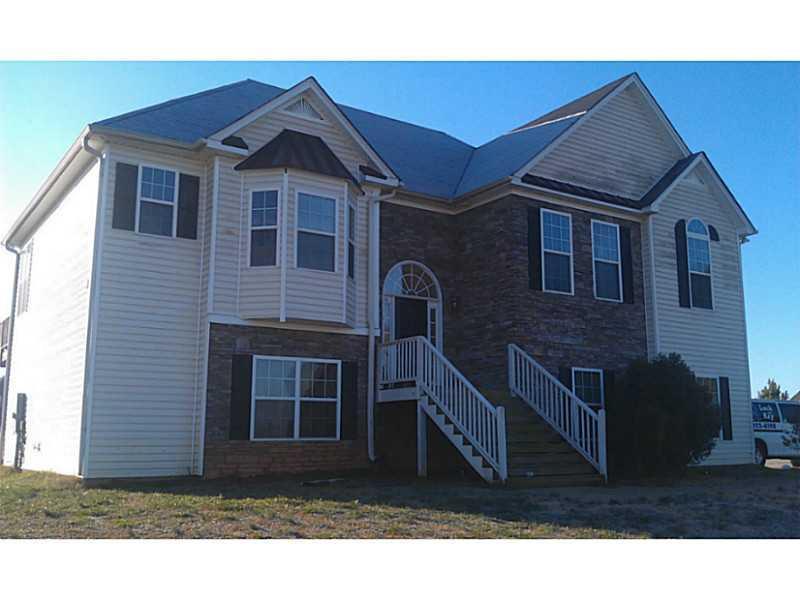 24 Ravenfield Rd., Taylorsville, GA 30178