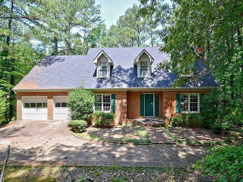 150 Ledford Ln., Woodstock, GA 30188