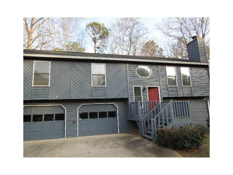 6002 Hollow Dr., Woodstock, GA 30189