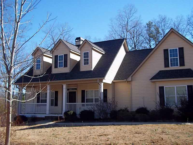 228 Bryndemere Dr., Dawsonville, GA 30534