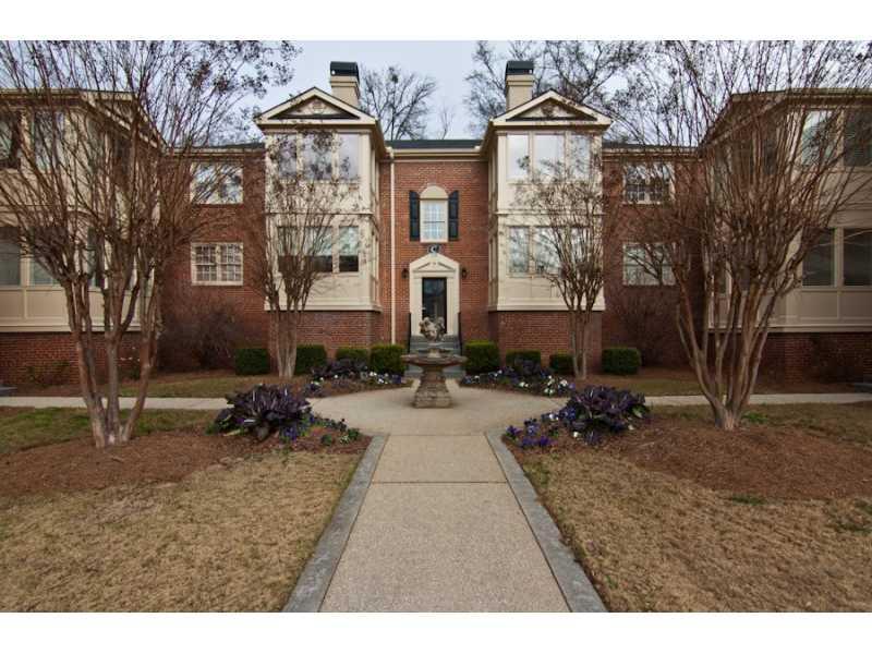 115 Peachtree Memorial Dr. #C4, Atlanta, GA 30309