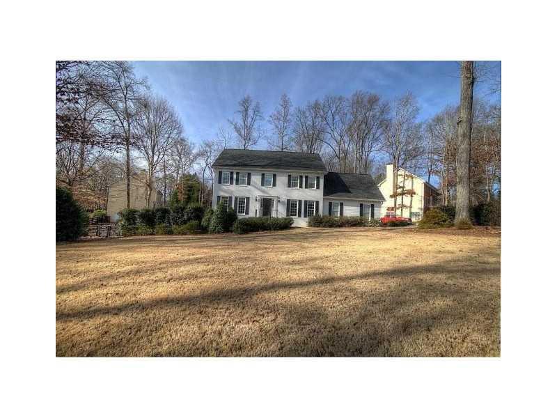 12015 N Hickory Trace, Alpharetta, GA 30004