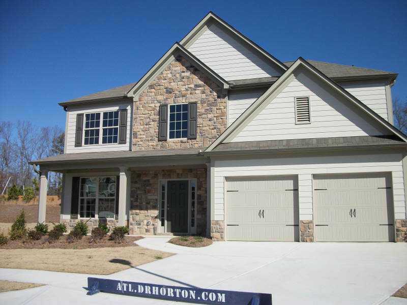 631 Collingsworth Ct., Lawrenceville, GA 30043