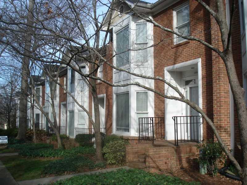 1085 High Point Dr. #-, Atlanta, GA 30306