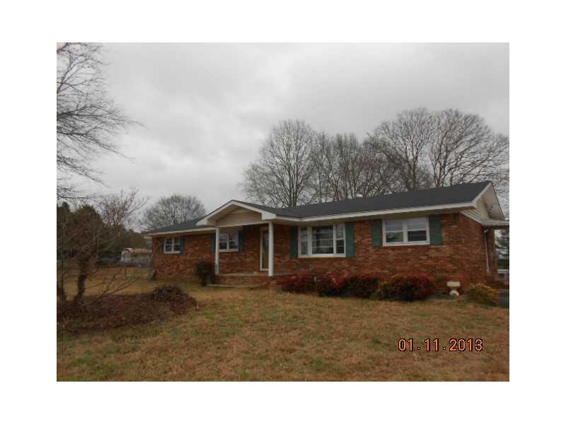 5833 Rockmart Rd., Silver Creek, GA 30173