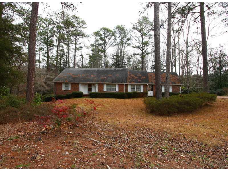 1225 Bowen Rd., Roswell, GA 30075