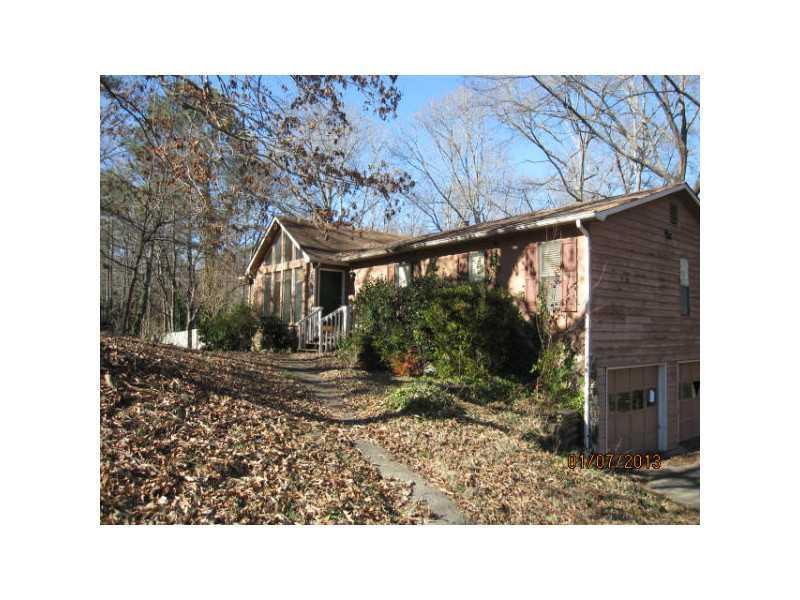 131 Bramble Oak Dr., Woodstock, GA 30188