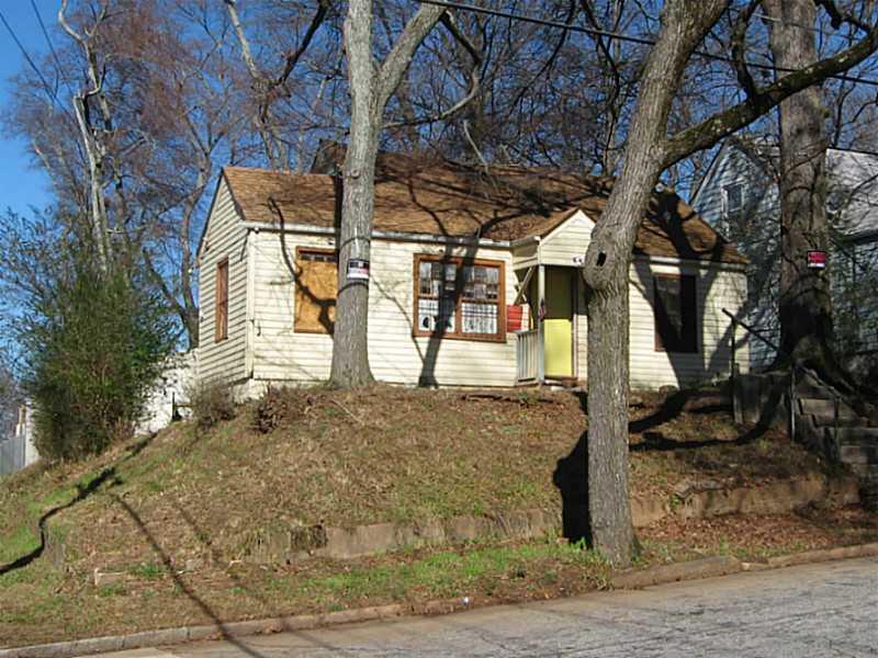1237 Milton Ter., Atlanta, GA 30315