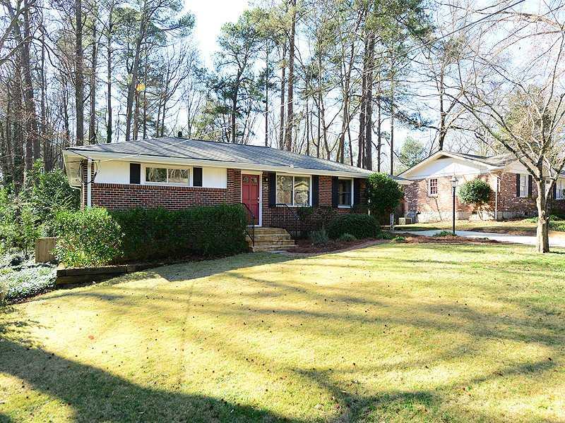 2849 Laurel Ridge Dr., Decatur, GA 30033
