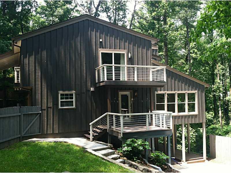 2177 Mountain Creek Dr., Stone Mountain, GA 30087