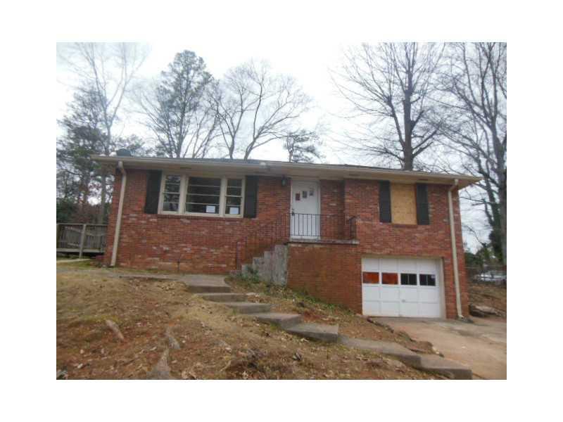 2422 Cherrywood Ln., Marietta, GA 30060