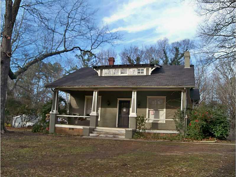704 New Town St., Tate, GA 30177