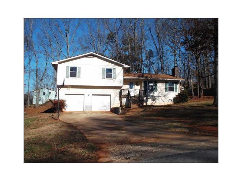 5435 Concord Cir., Gainesville, GA 30507