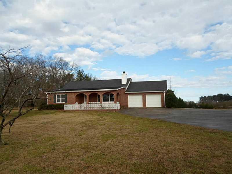 1495 Old Loganville Rd., Loganville, GA 30052
