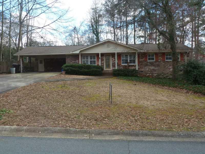 4303 Compton Cir., Powder Springs, GA 30127