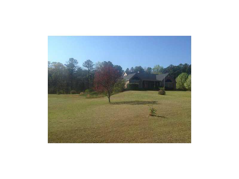 300 Wagon Tr., Woodstock, GA 30188