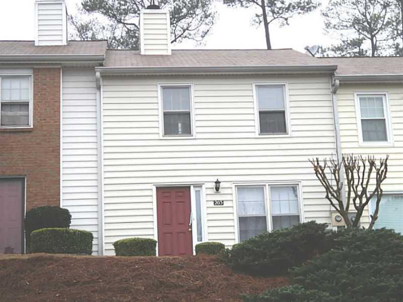 203 High Creek Dr., Roswell, GA 30076