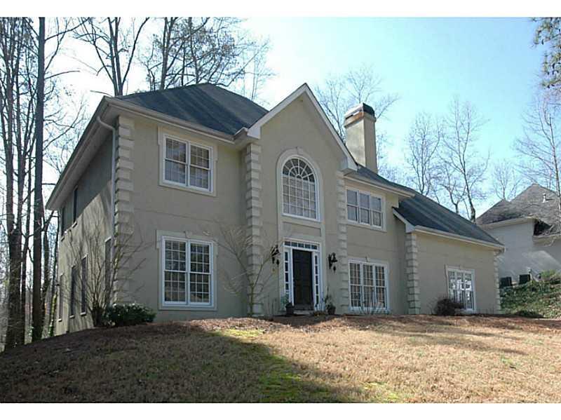 585 Huntwick Pl., Roswell, GA 30075