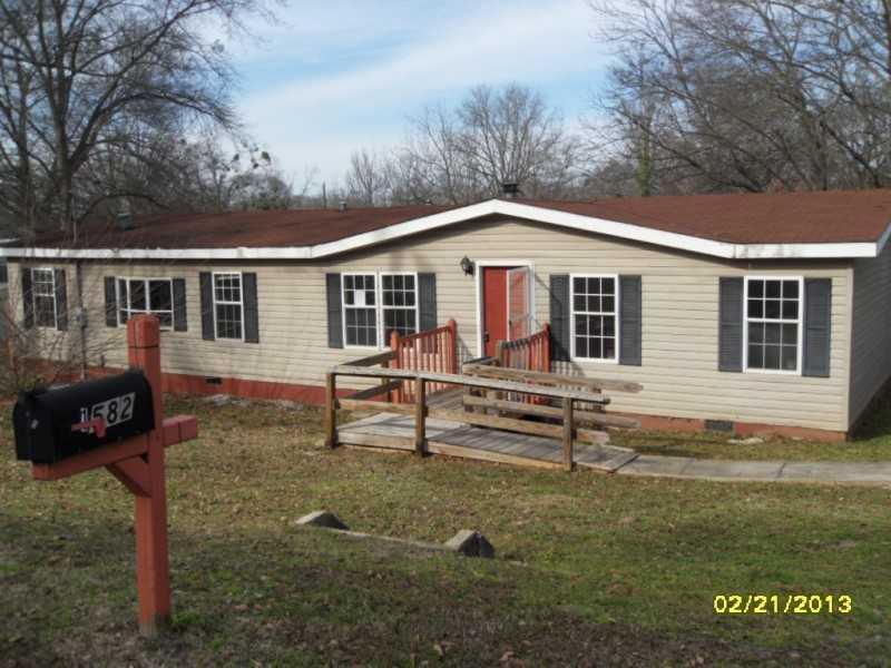 1582 Park St., Conyers, GA 30012