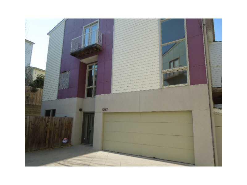 1247 Prouve Ct. #84, Atlanta, GA 30318