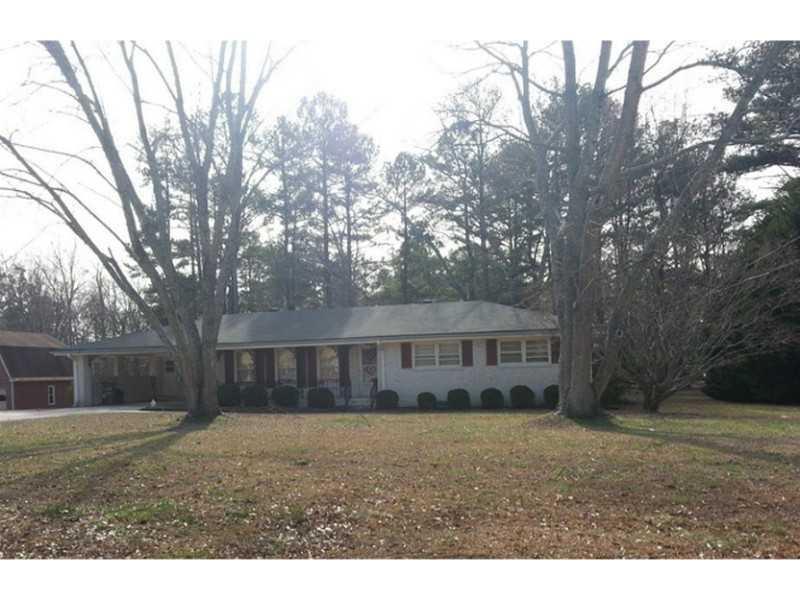 2239 Myra Ln., Snellville, GA 30078