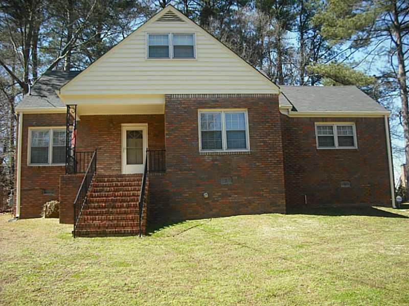 2030 Sumter St., Atlanta, GA 30318