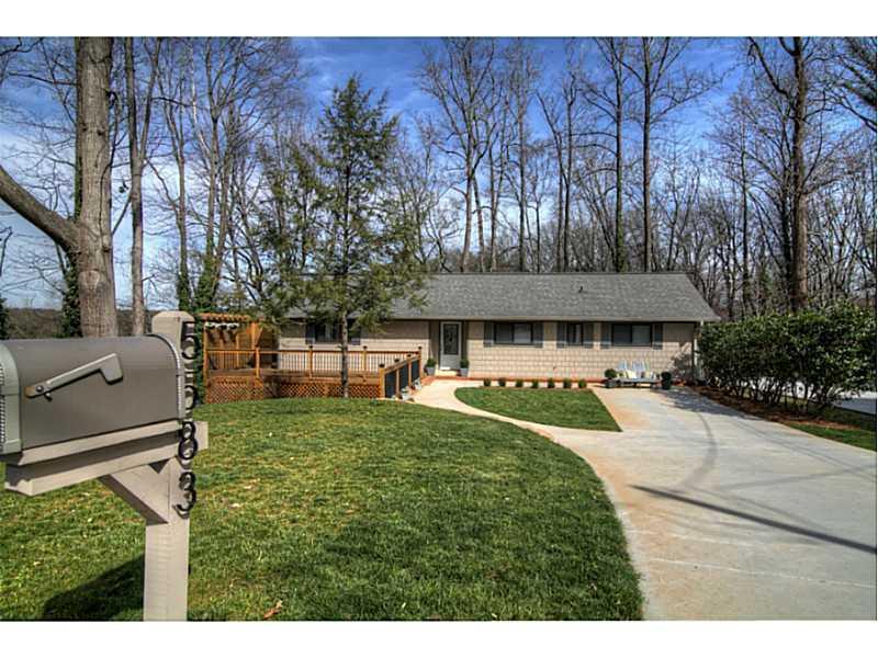 5583 Benton Woods Dr., Atlanta, GA 30342