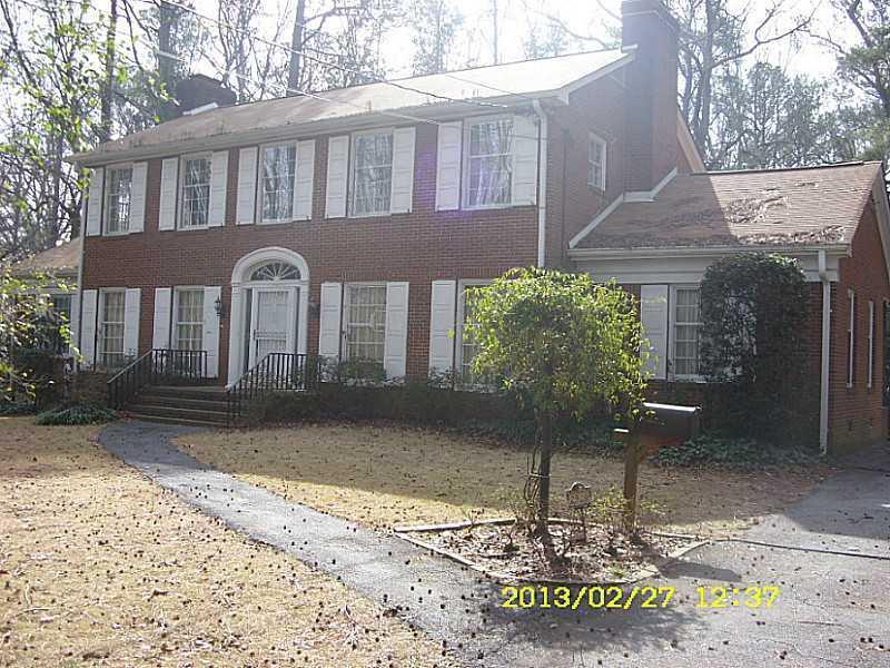 2920 Duke Of Gloucester, East Point, GA 30344