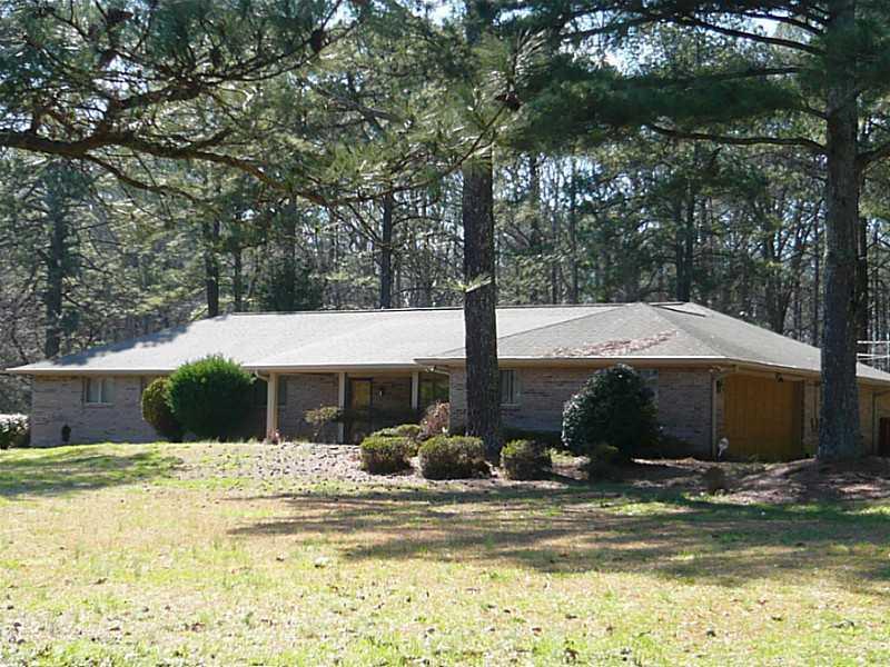 365 Martin Rd., Stone Mountain, GA 30088