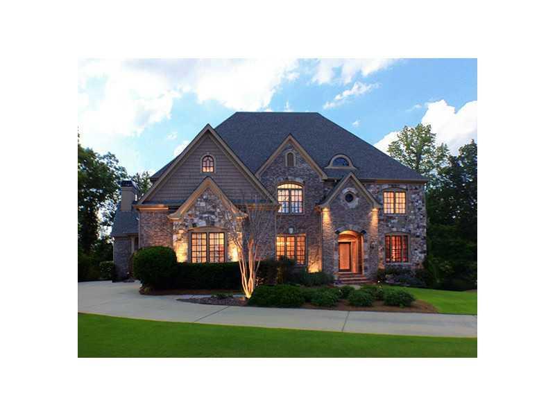 5240 Forest Ridge Cir., Atlanta, GA 30342