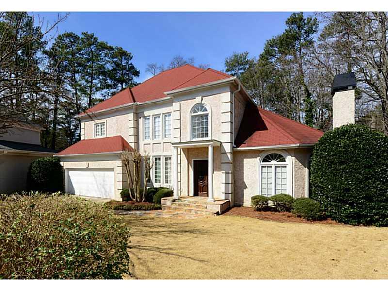 330 Fountain Oaks Ln., Atlanta, GA 30342