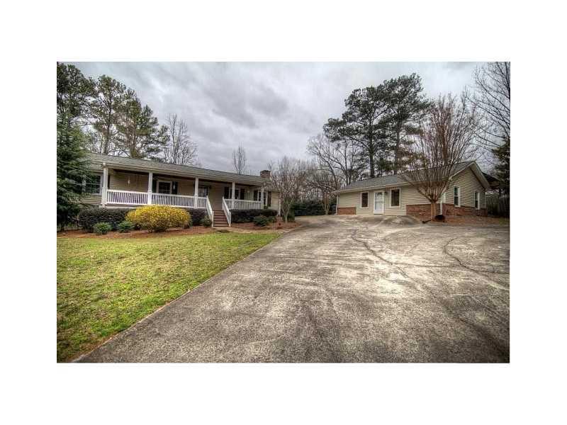 504 Mountain Park Rd., Woodstock, GA 30188