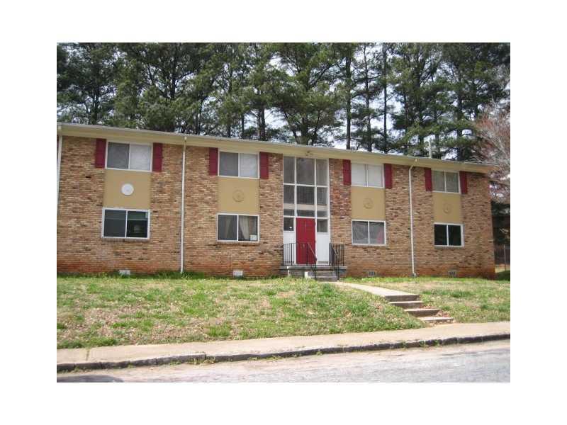 1619 Line Cir., Decatur, GA 30032
