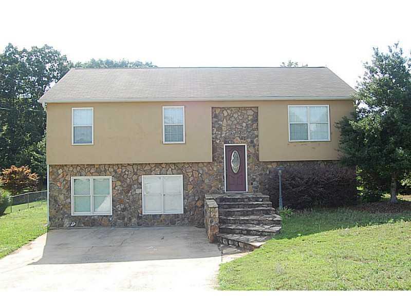 26 Country Village Dr., Hiram, GA 30141
