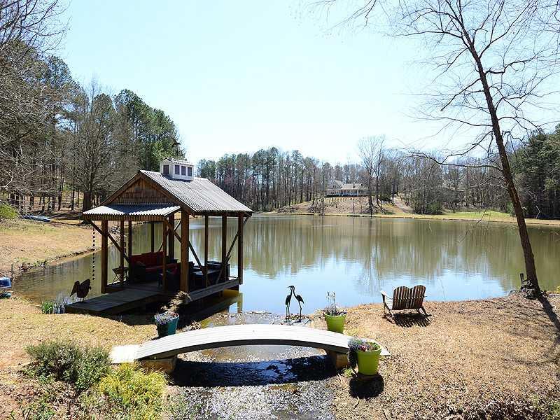 1776 Sir Galahad Dr., Marietta, GA 30008