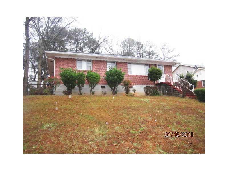 2936 Delowe Dr., Atlanta, GA 30344