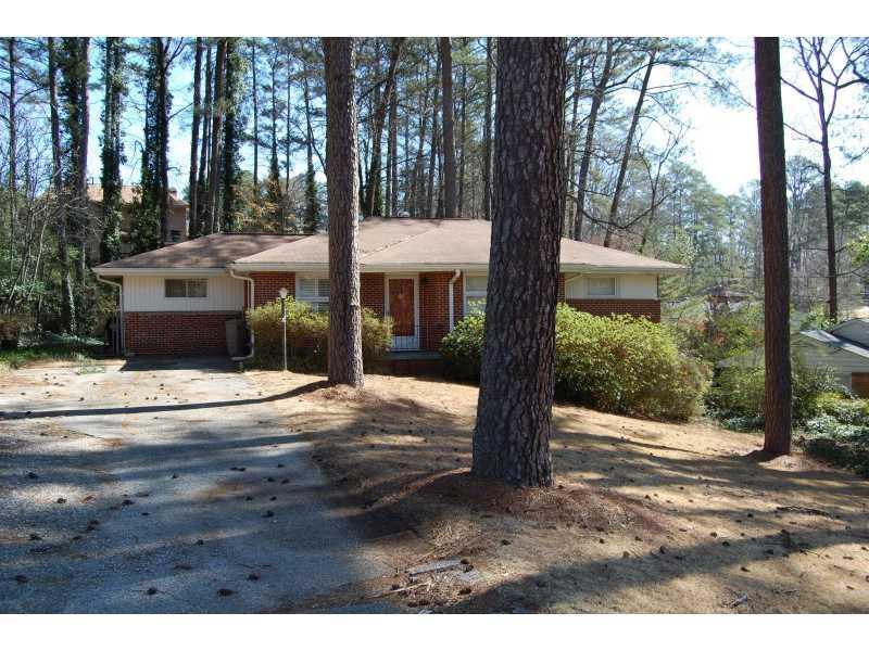 1099 N Valley Dr., Decatur, GA 30033