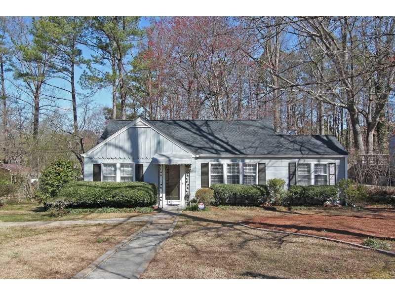 2452 Blackmon Dr., Decatur, GA 30033